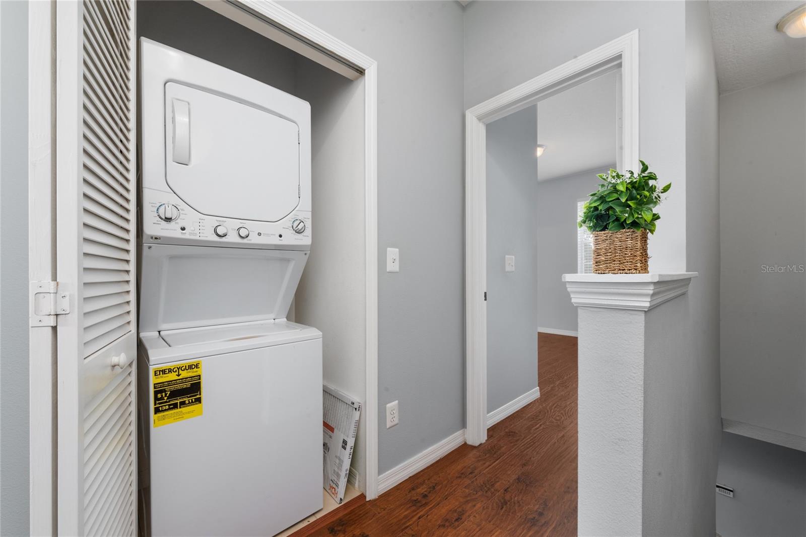 Image 13 of 30 For 9313 Jasmine Flower Lane 185