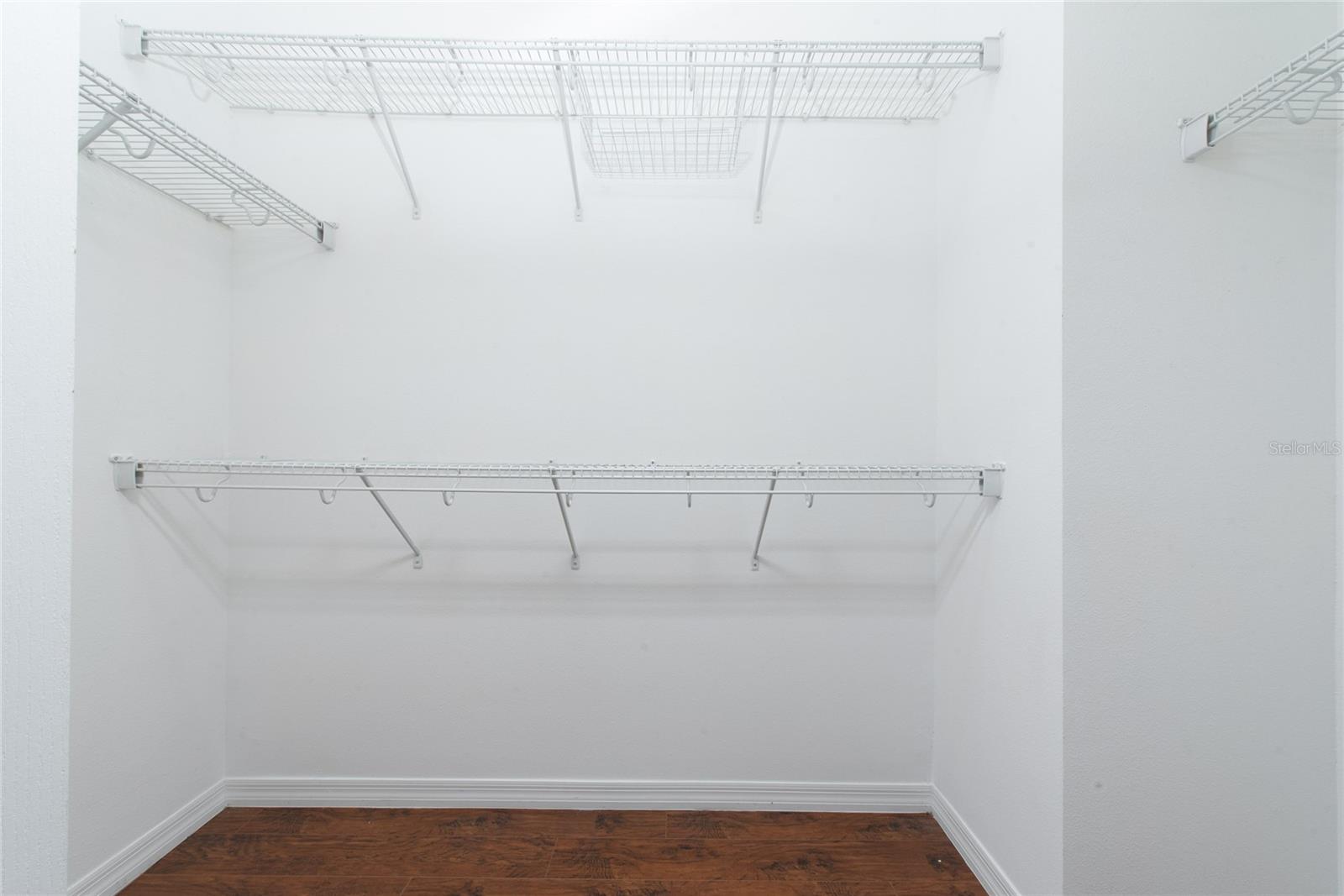 Image 24 of 30 For 9313 Jasmine Flower Lane 185