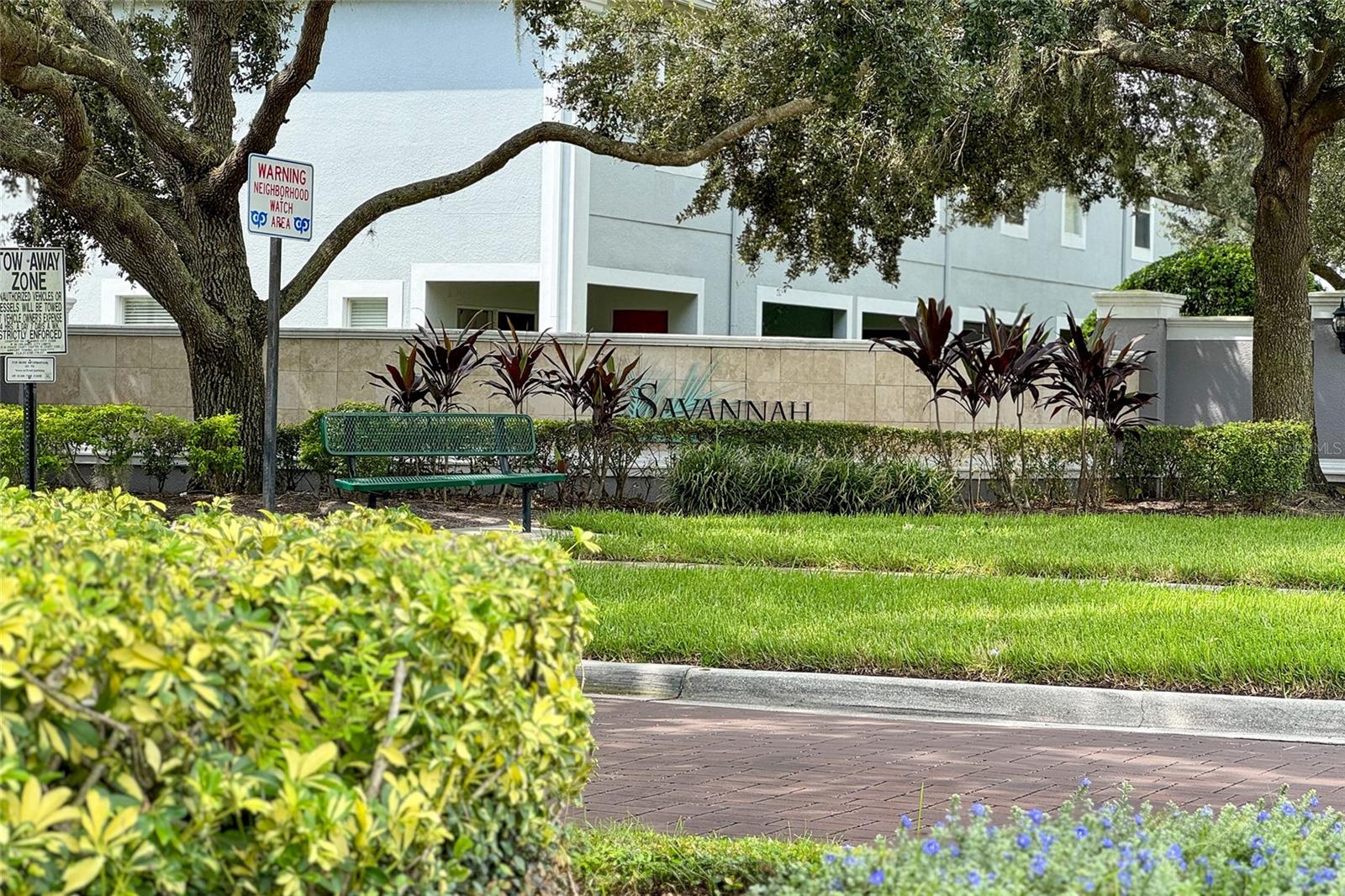 Image 27 of 30 For 9313 Jasmine Flower Lane 185