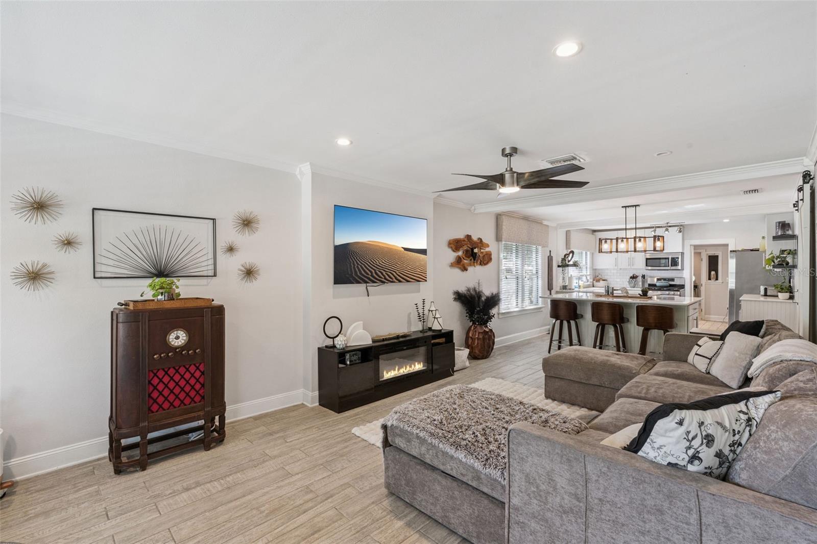 Image 6 of 42 For 1716 Garvin Street