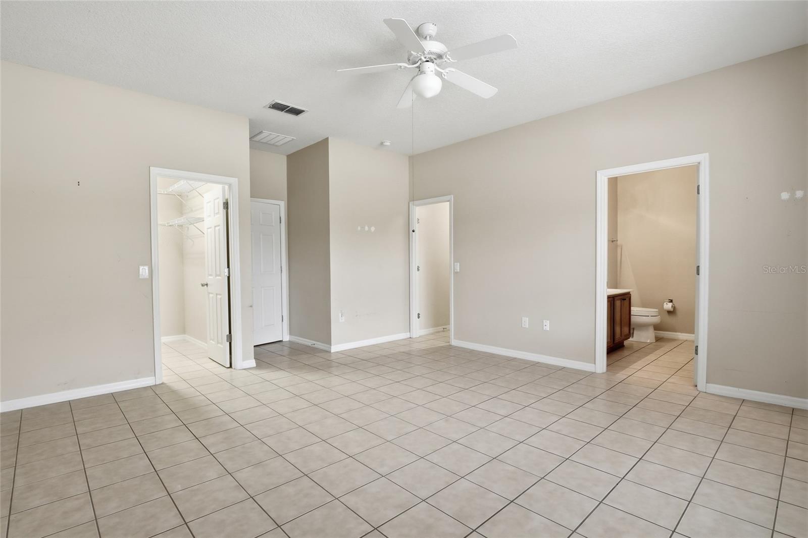 Image 14 of 51 For 2648 Grassmoor Loop