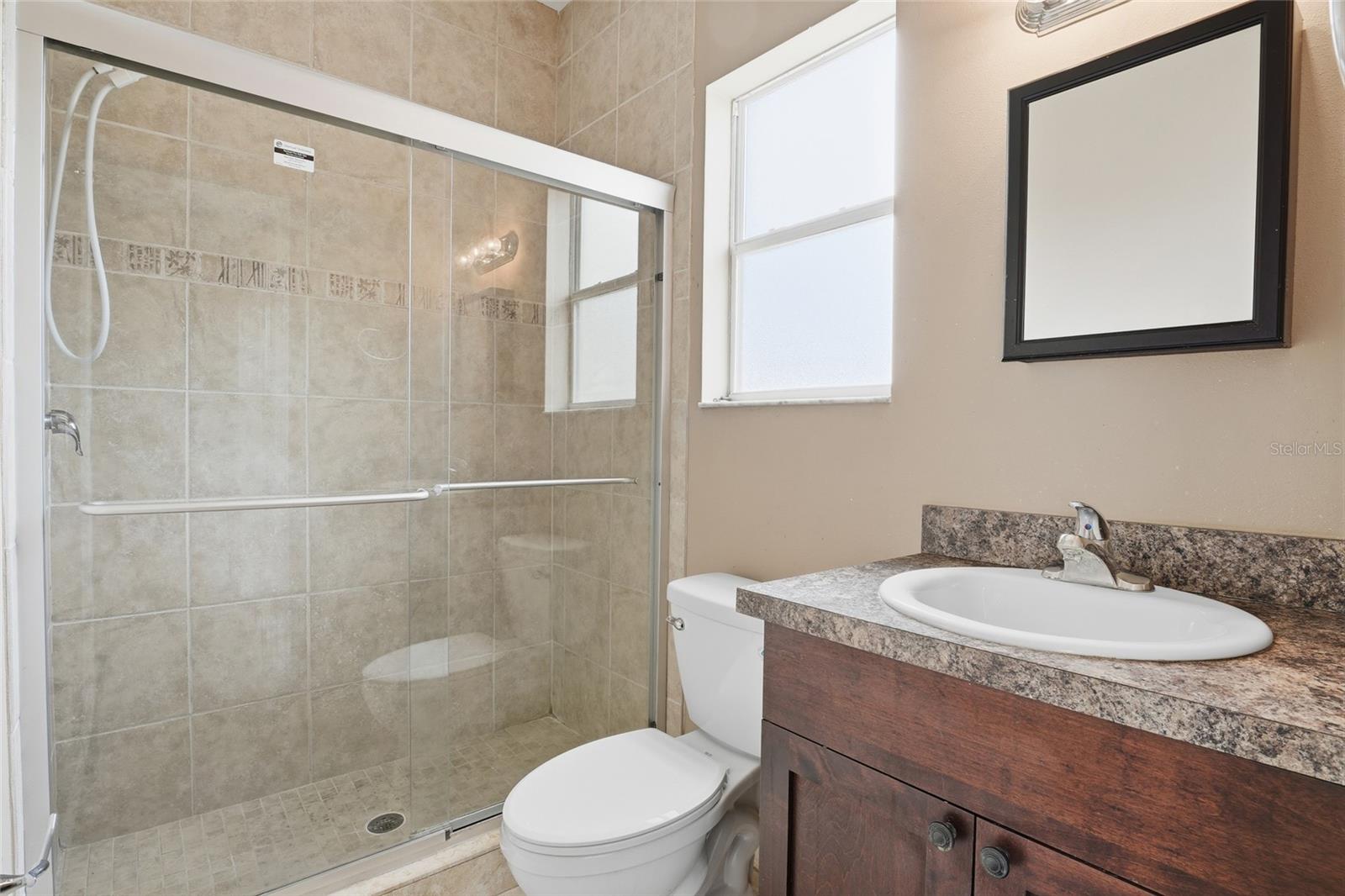 Image 24 of 51 For 2648 Grassmoor Loop