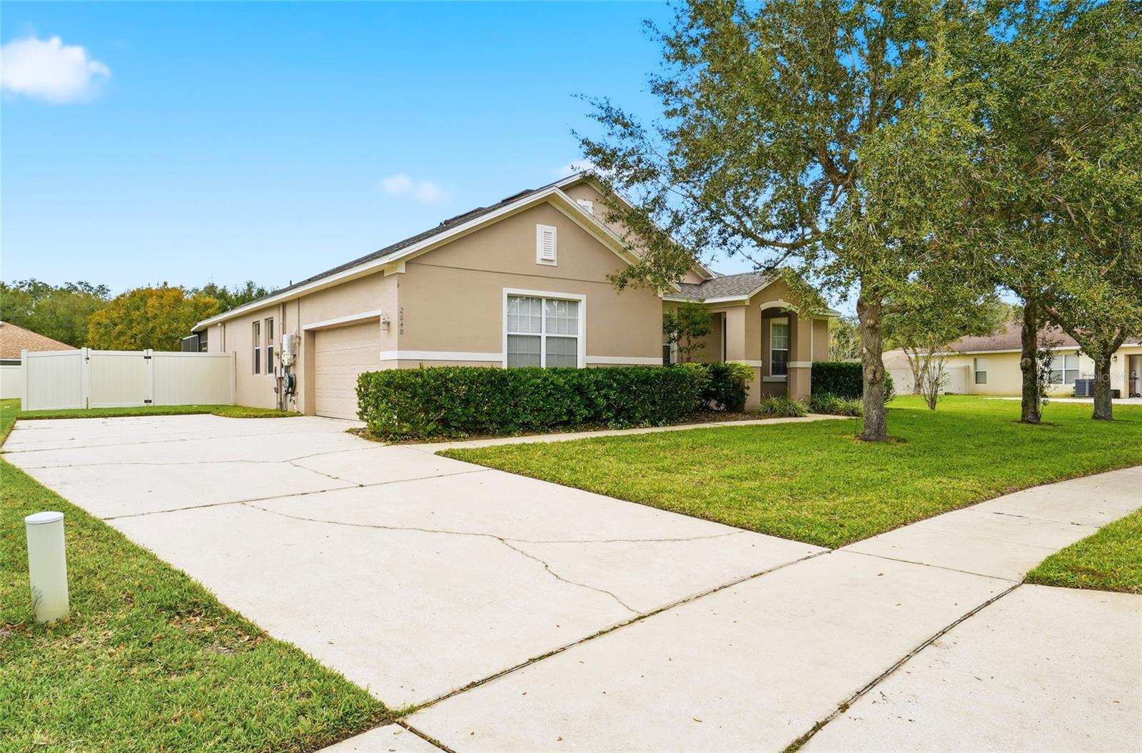 Image 32 of 51 For 2648 Grassmoor Loop