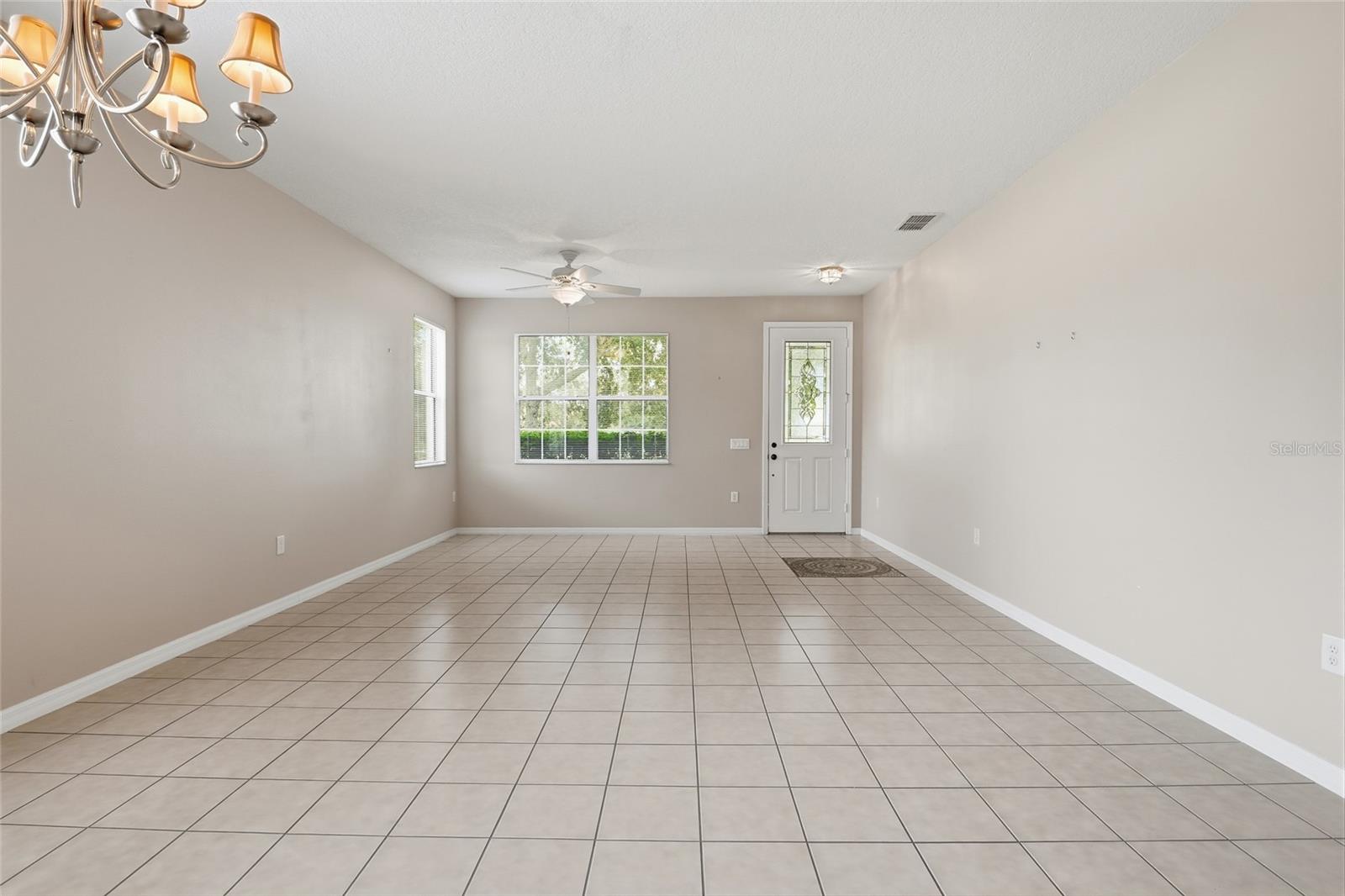 Image 4 of 51 For 2648 Grassmoor Loop