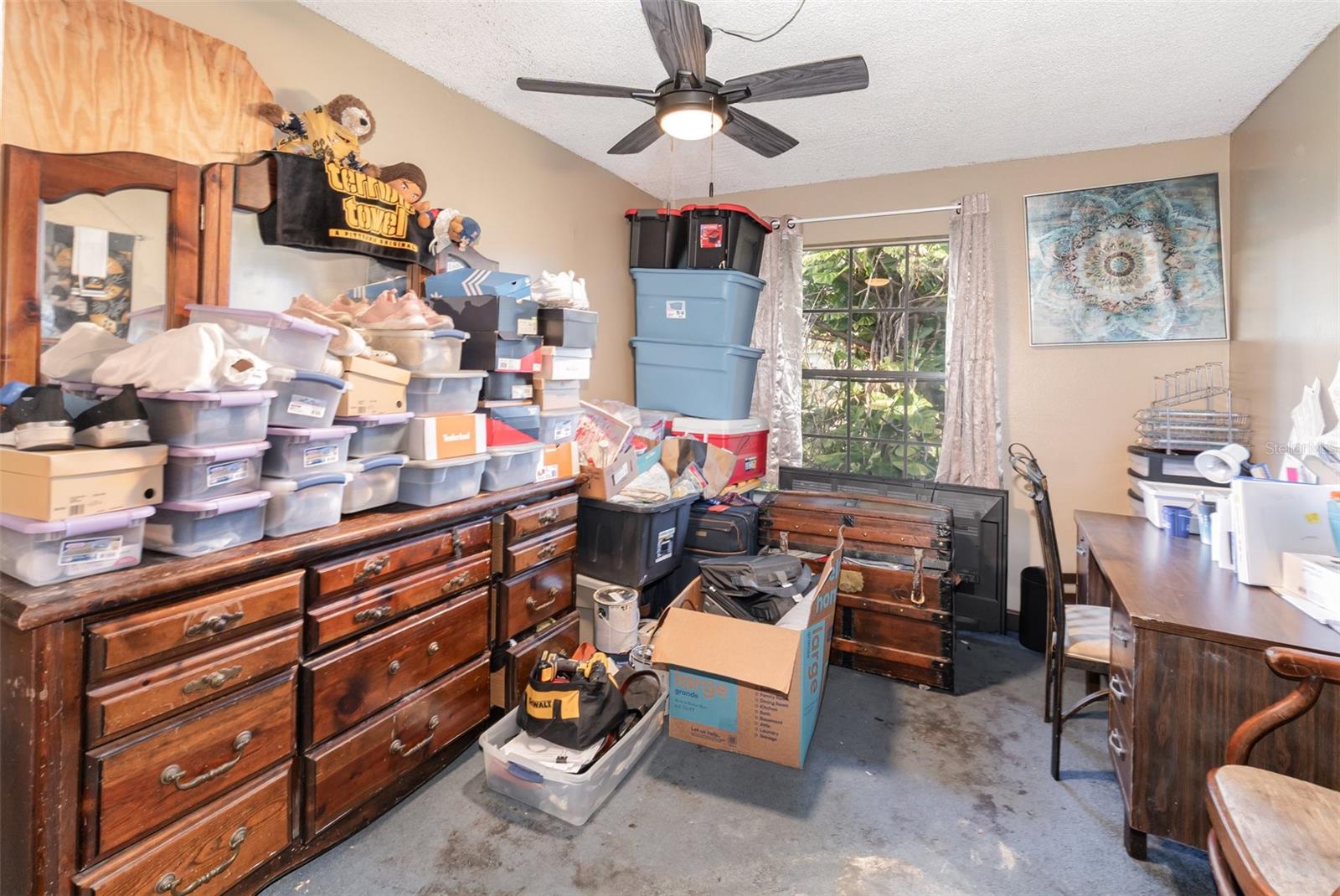 Image 13 of 26 For 6051 Village Circle Ge