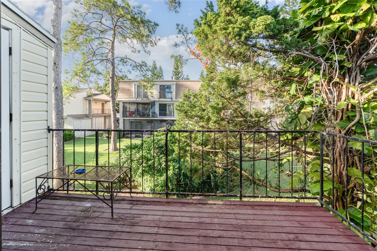 Image 19 of 26 For 6051 Village Circle Ge