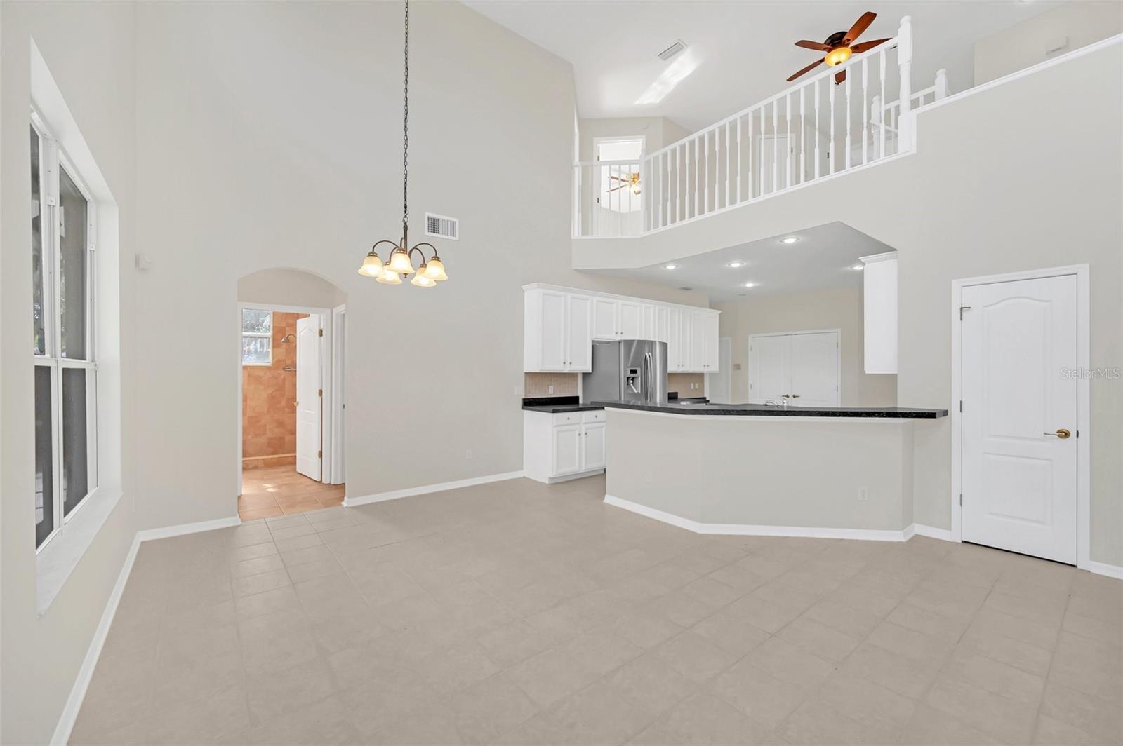 Image 12 of 45 For 10125 Foxhurst Court