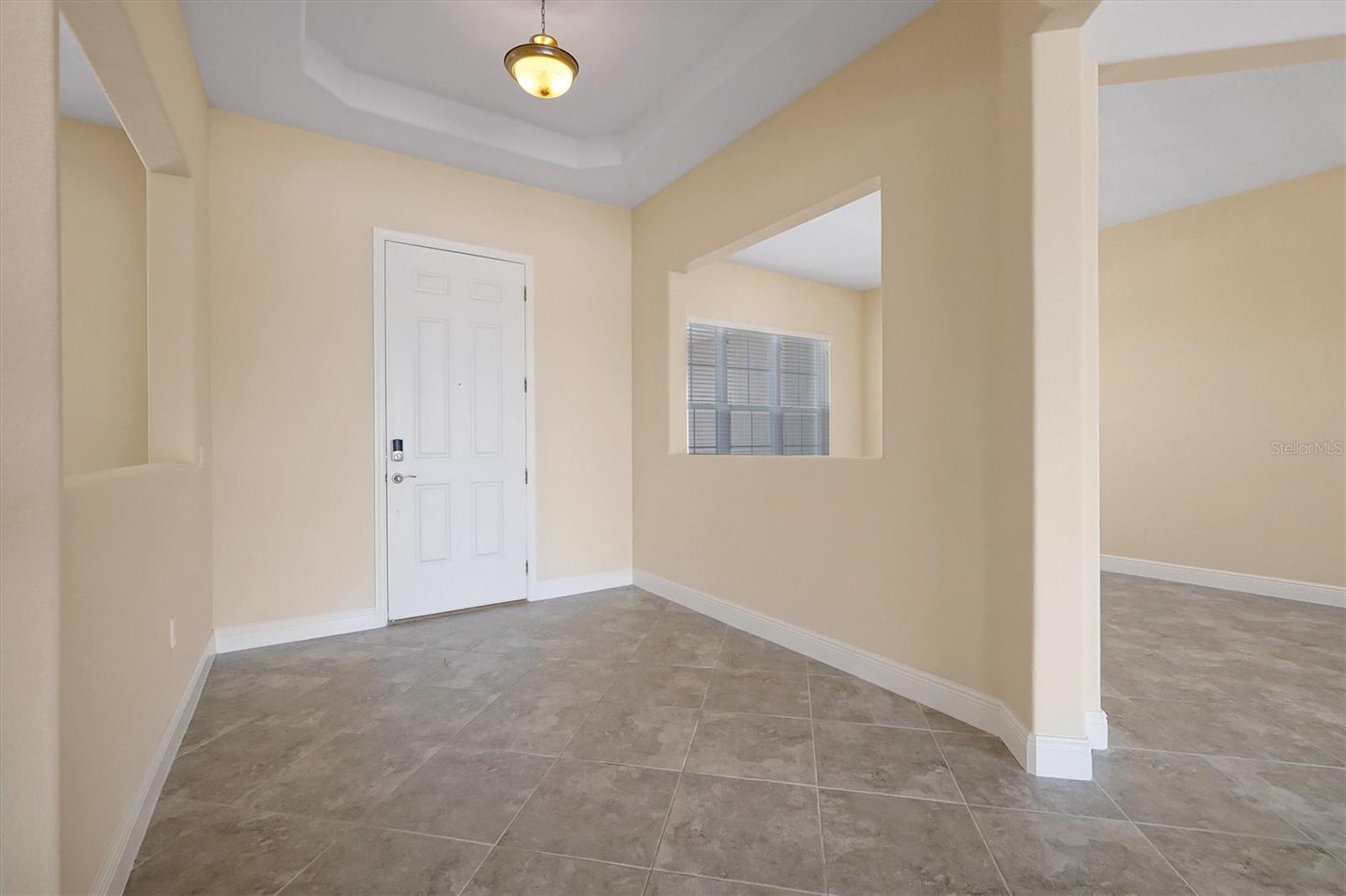 Image 9 of 52 For 870 Spinnaker Way