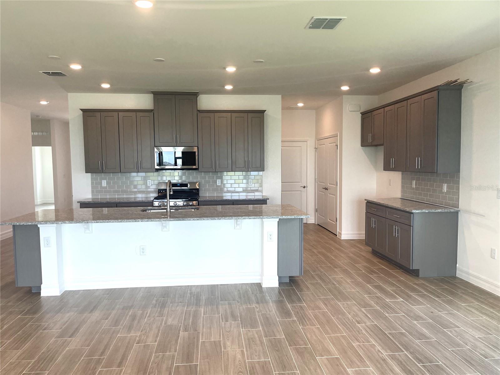 Image 5 of 32 For 25220 Calusa Drive