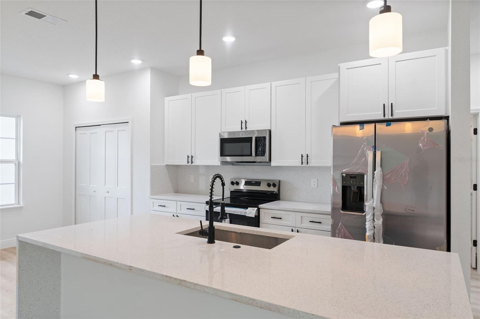 Image 12 of 34 For 136 Marion Oaks Golf Way