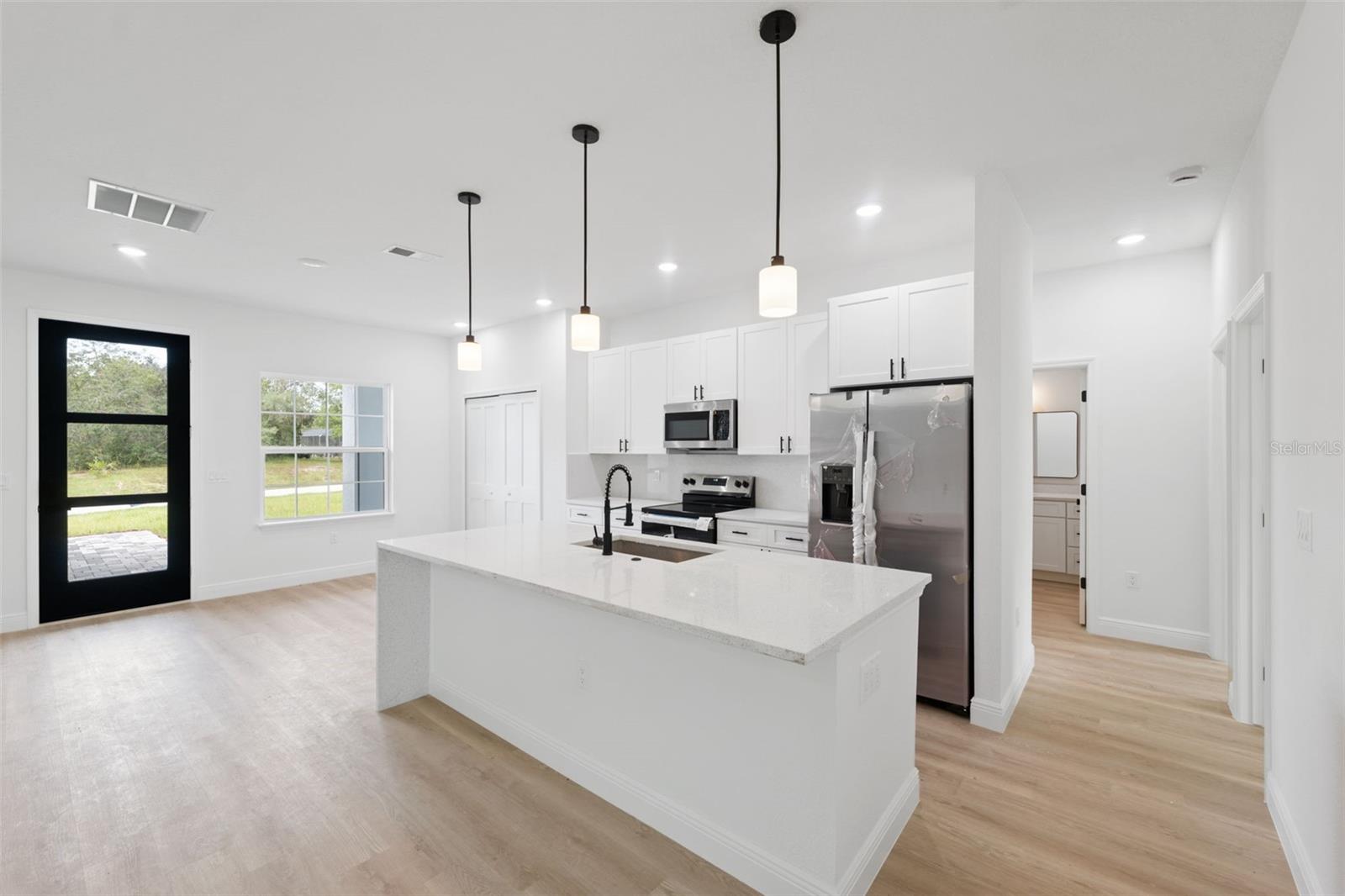 Image 13 of 34 For 136 Marion Oaks Golf Way