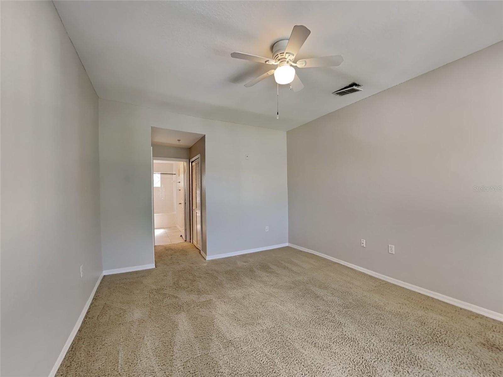 Image 7 of 15 For 1835 Shadow View Circle 1835
