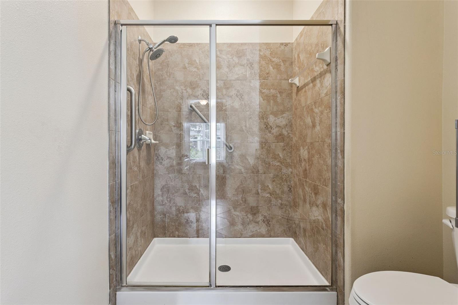 Image 16 of 23 For 3613 Solana Circle B