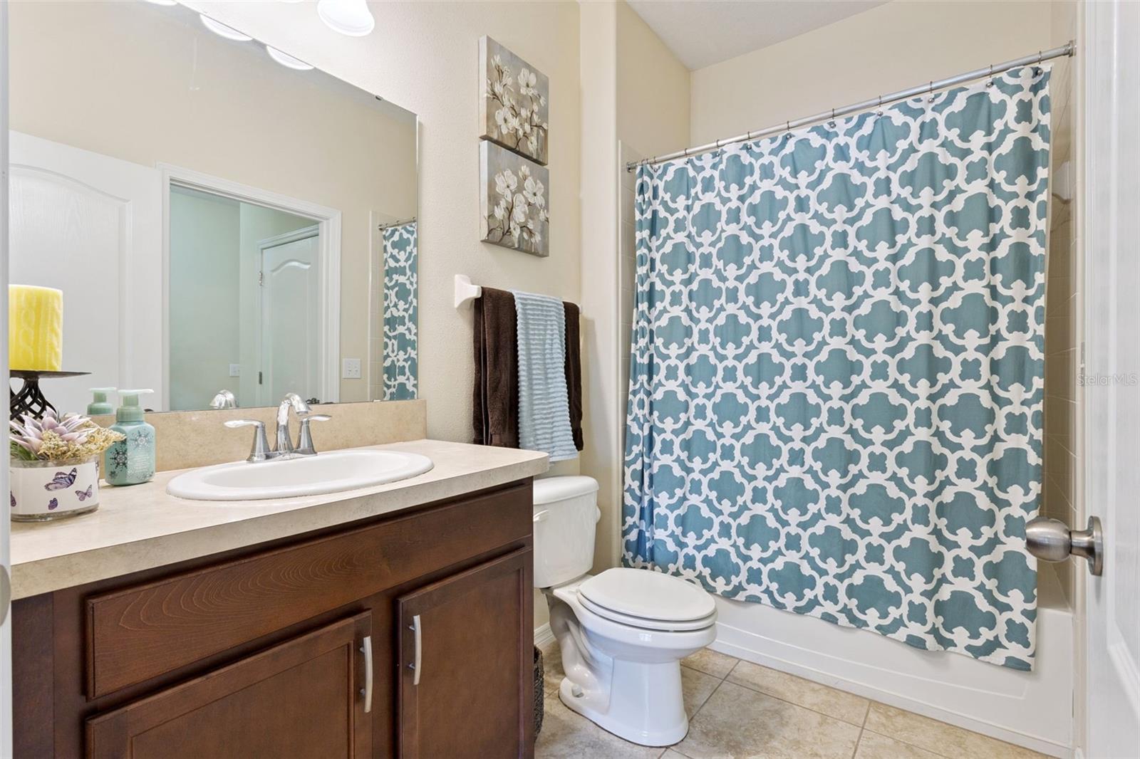 Image 18 of 23 For 3613 Solana Circle B