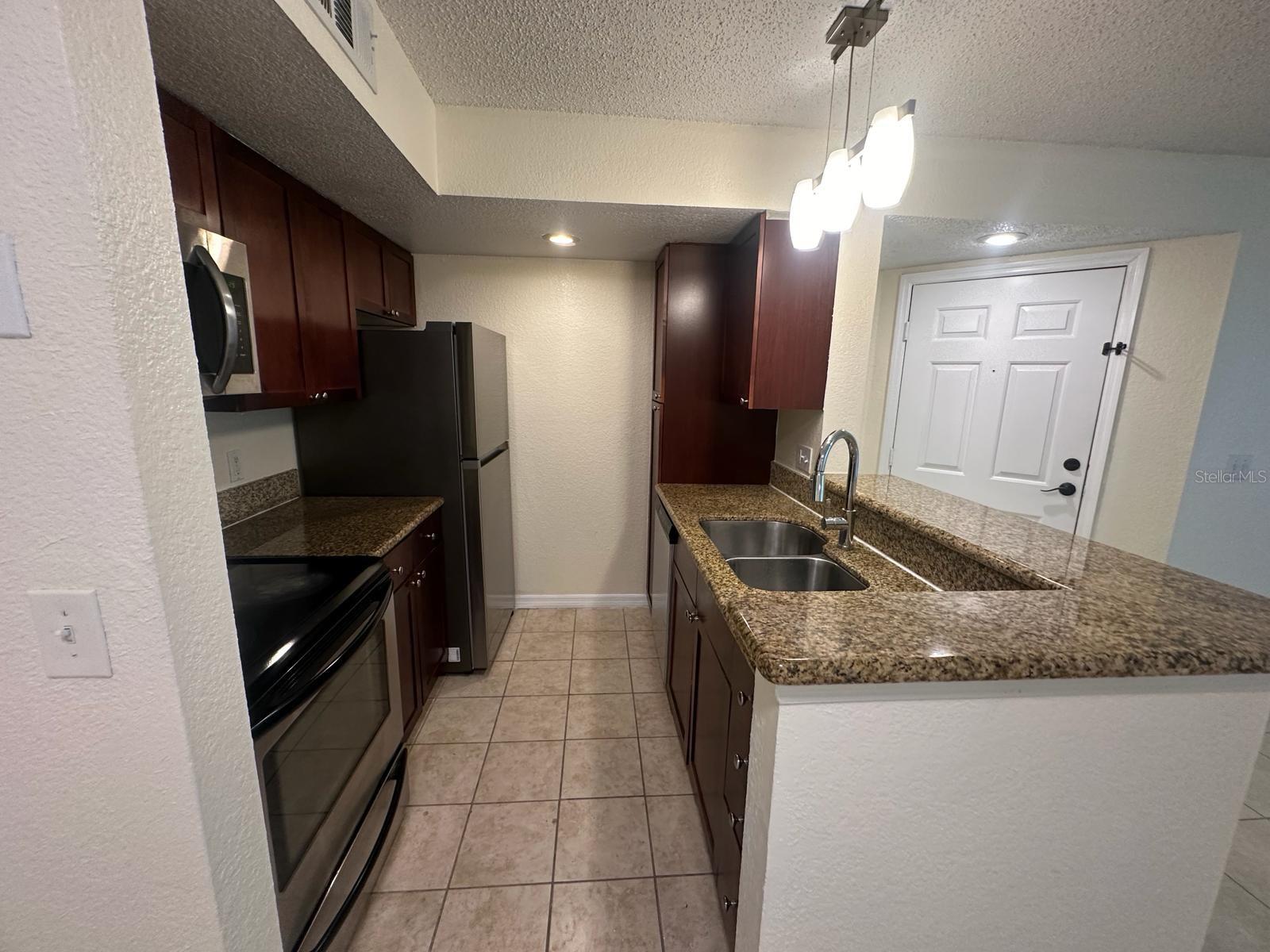 Image 4 of 21 For 5120 Conroy Road 13