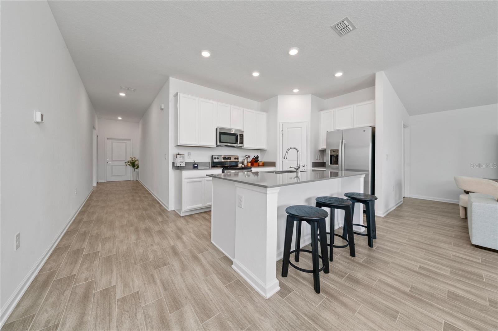 Image 8 of 19 For 4990 Four Strand Court