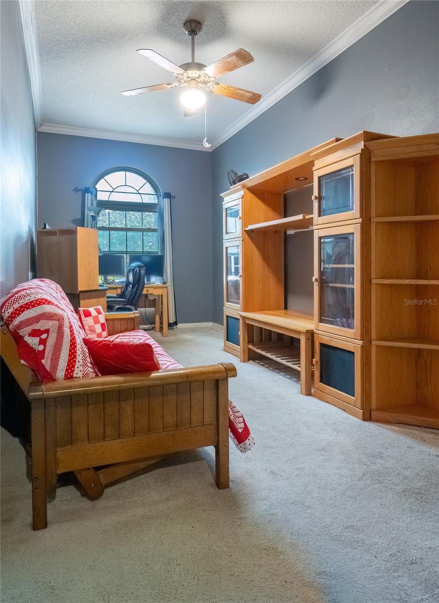 Image 18 of 41 For 2087 Westbourne Drive