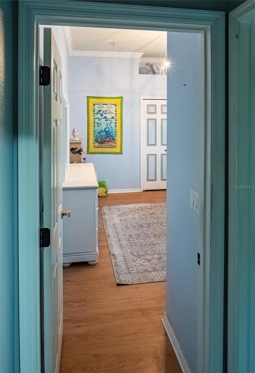 Image 19 of 41 For 2087 Westbourne Drive