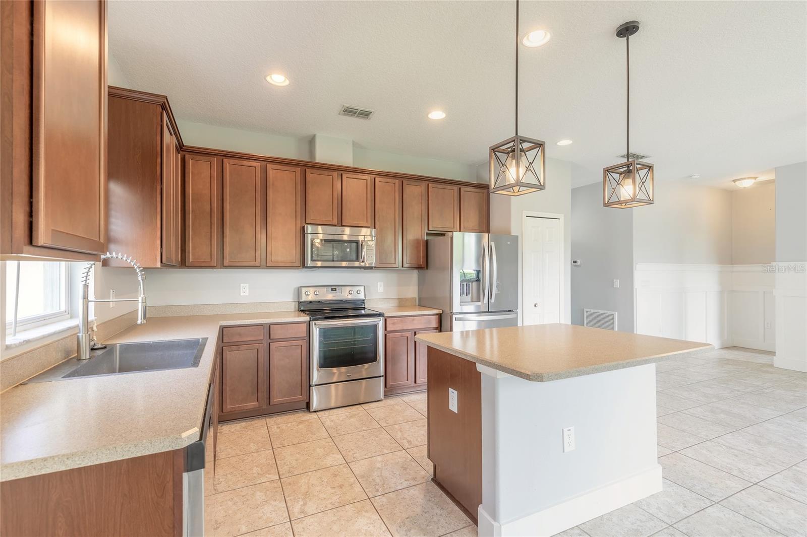 Image 10 of 39 For 3852 Bourbon Street