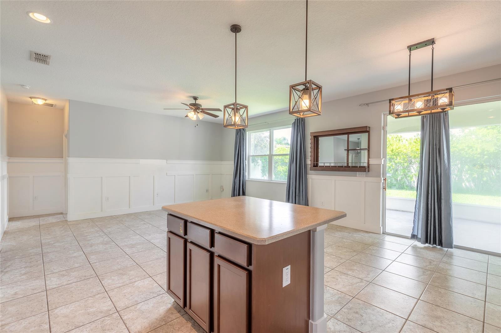 Image 12 of 39 For 3852 Bourbon Street