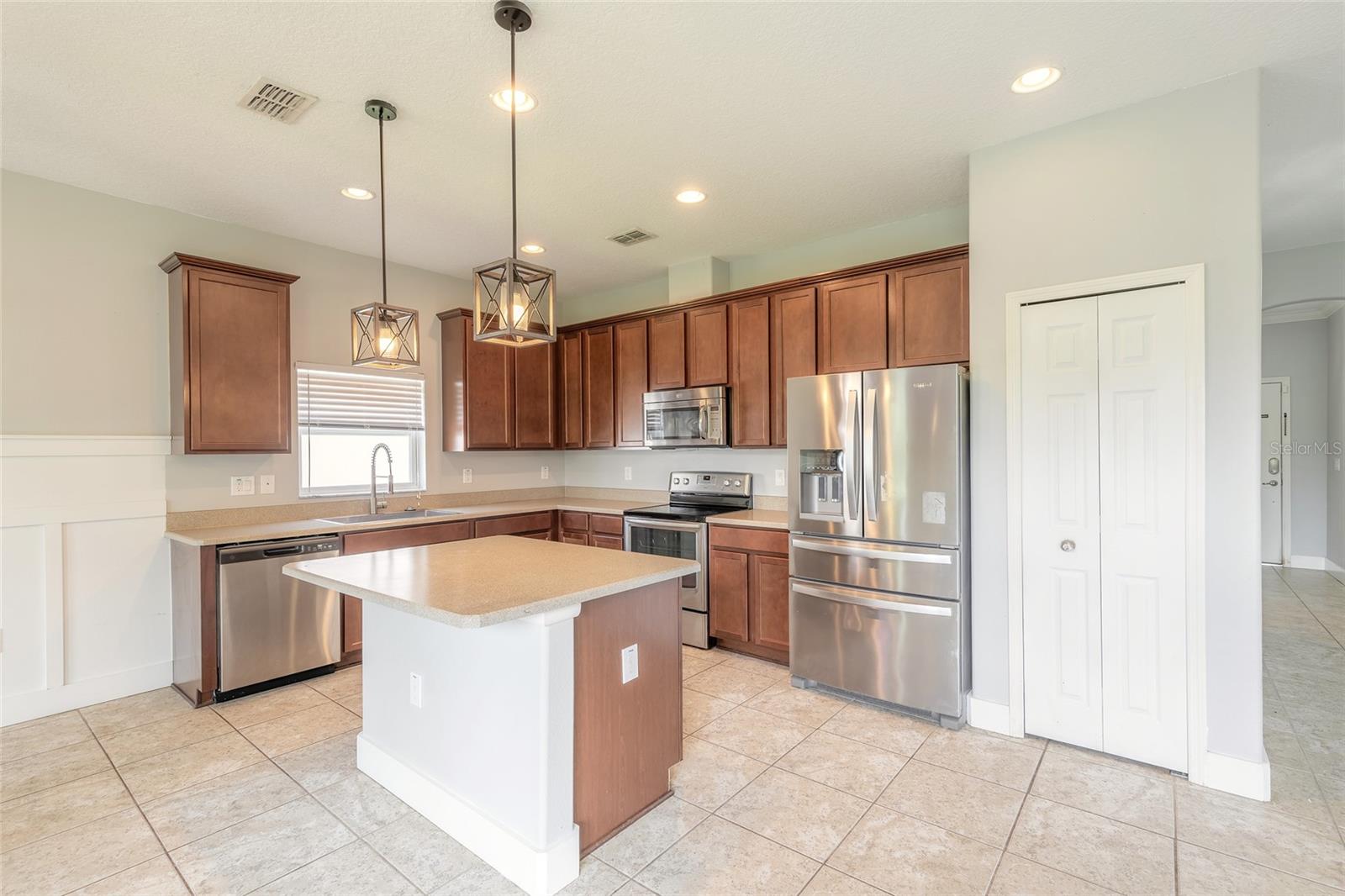 Image 8 of 39 For 3852 Bourbon Street