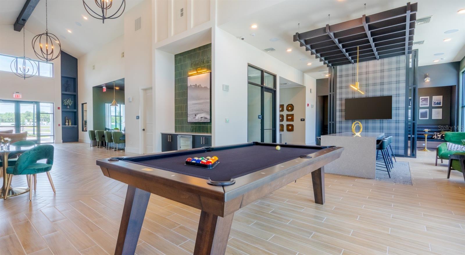 Image 5 of 30 For 18772 Grand Live Oak Boulevard C3