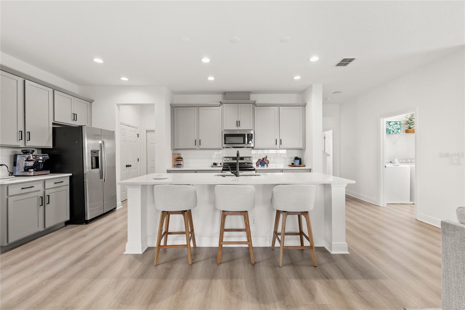 Image 2 of 47 For 14667 Erice Avenue