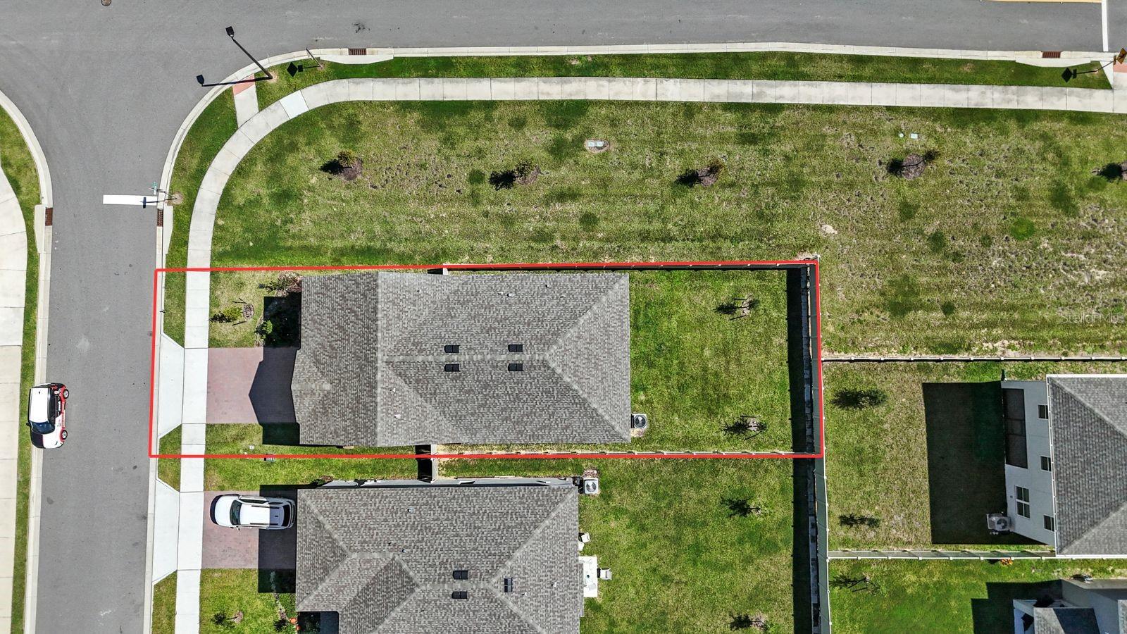 Image 37 of 47 For 14667 Erice Avenue