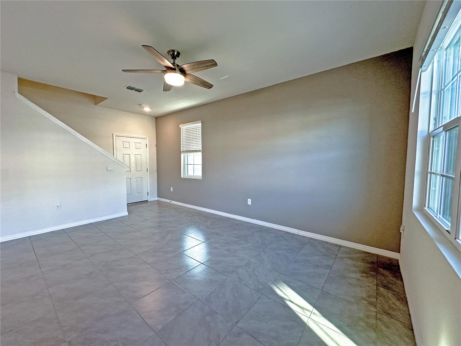 Image 16 of 46 For 3045 Meleto Boulevard
