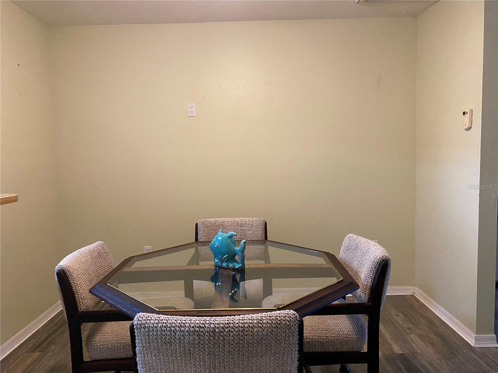 Image 12 of 15 For 278 Boundary Boulevard B