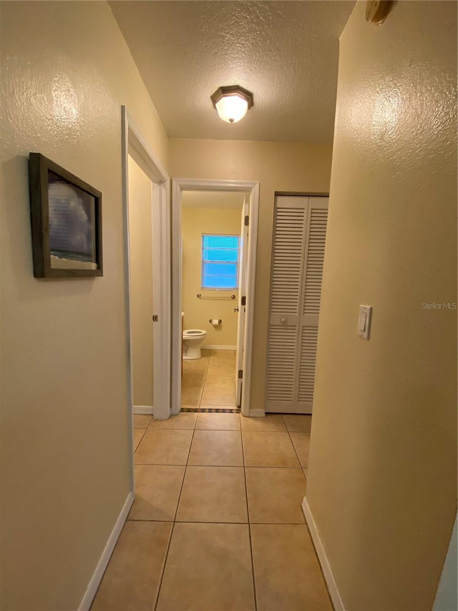 Image 6 of 15 For 278 Boundary Boulevard B