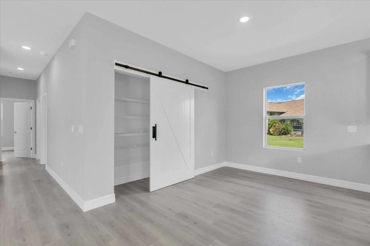 Image 6 of 23 For 468 Chubut Court