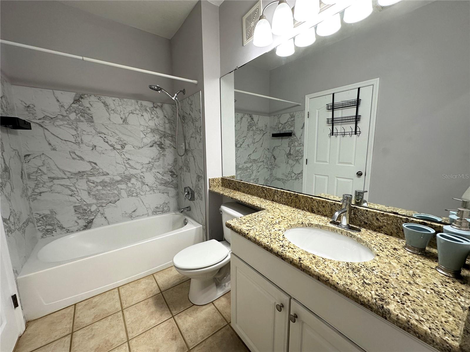 Image 8 of 53 For 12843 Madison Pointe Circle E 201