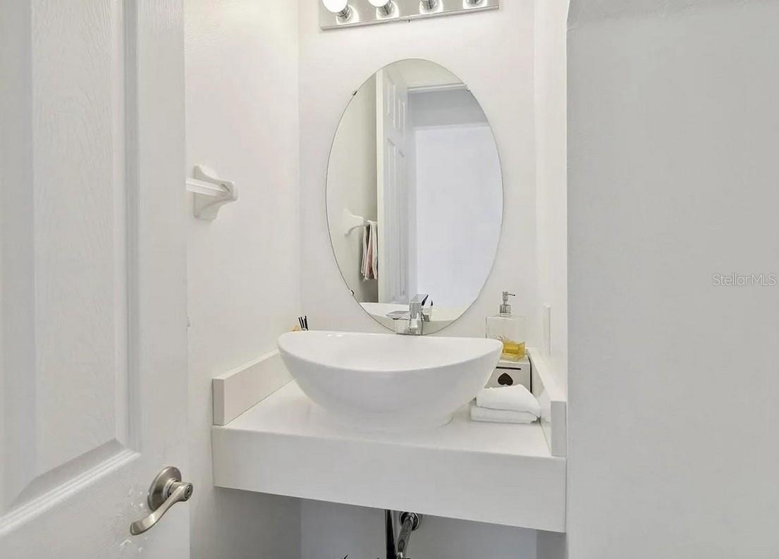 Image 20 of 37 For 1552 Fairview Circle