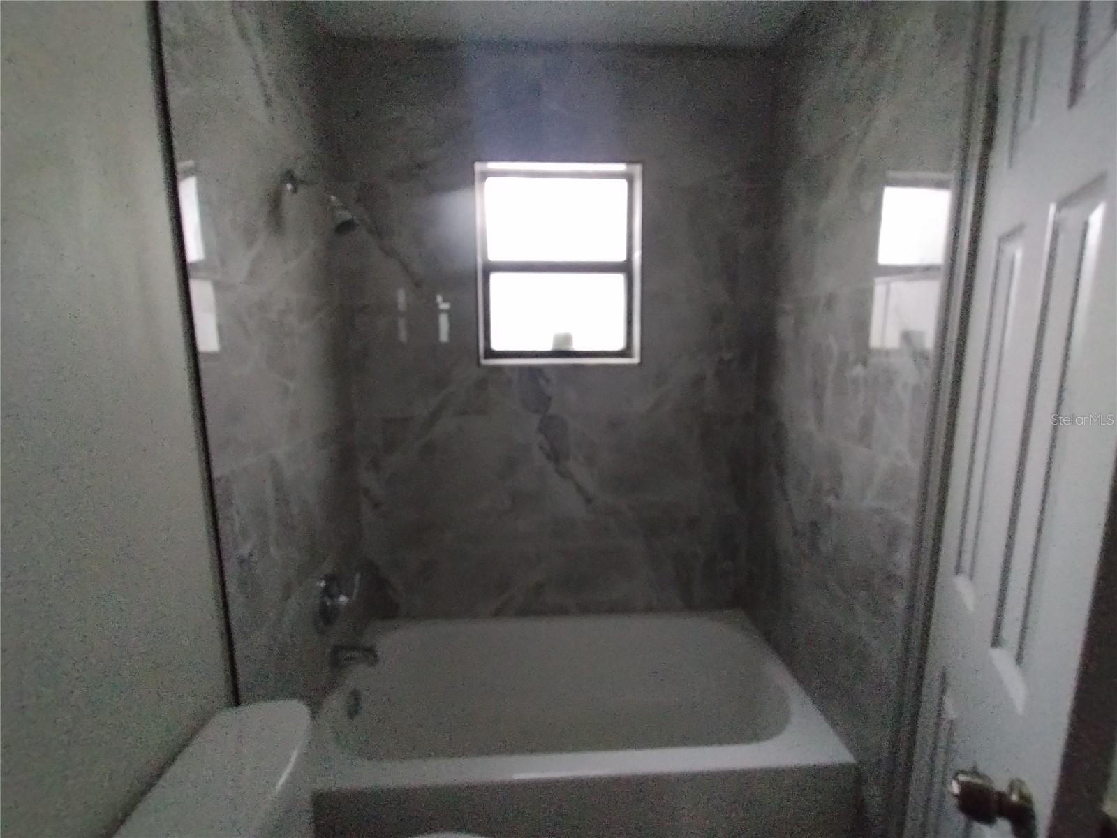 Image 35 of 50 For 510 Beechwood Avenue