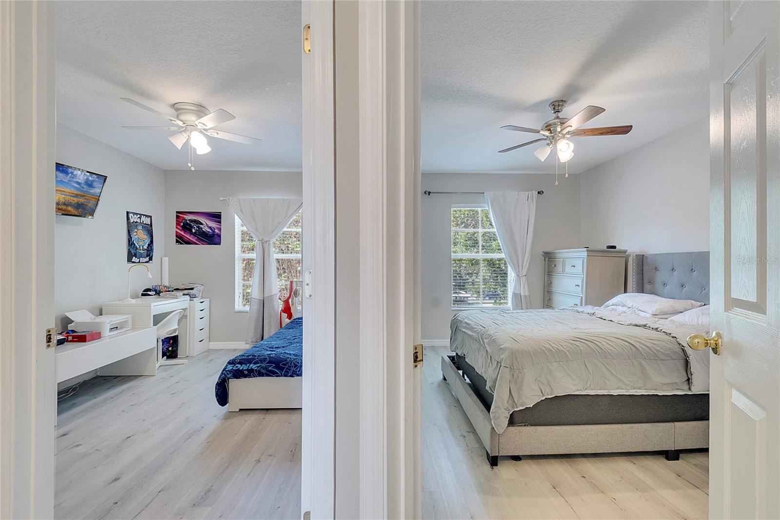 Image 34 of 70 For 9454 Silver Buttonwood Street