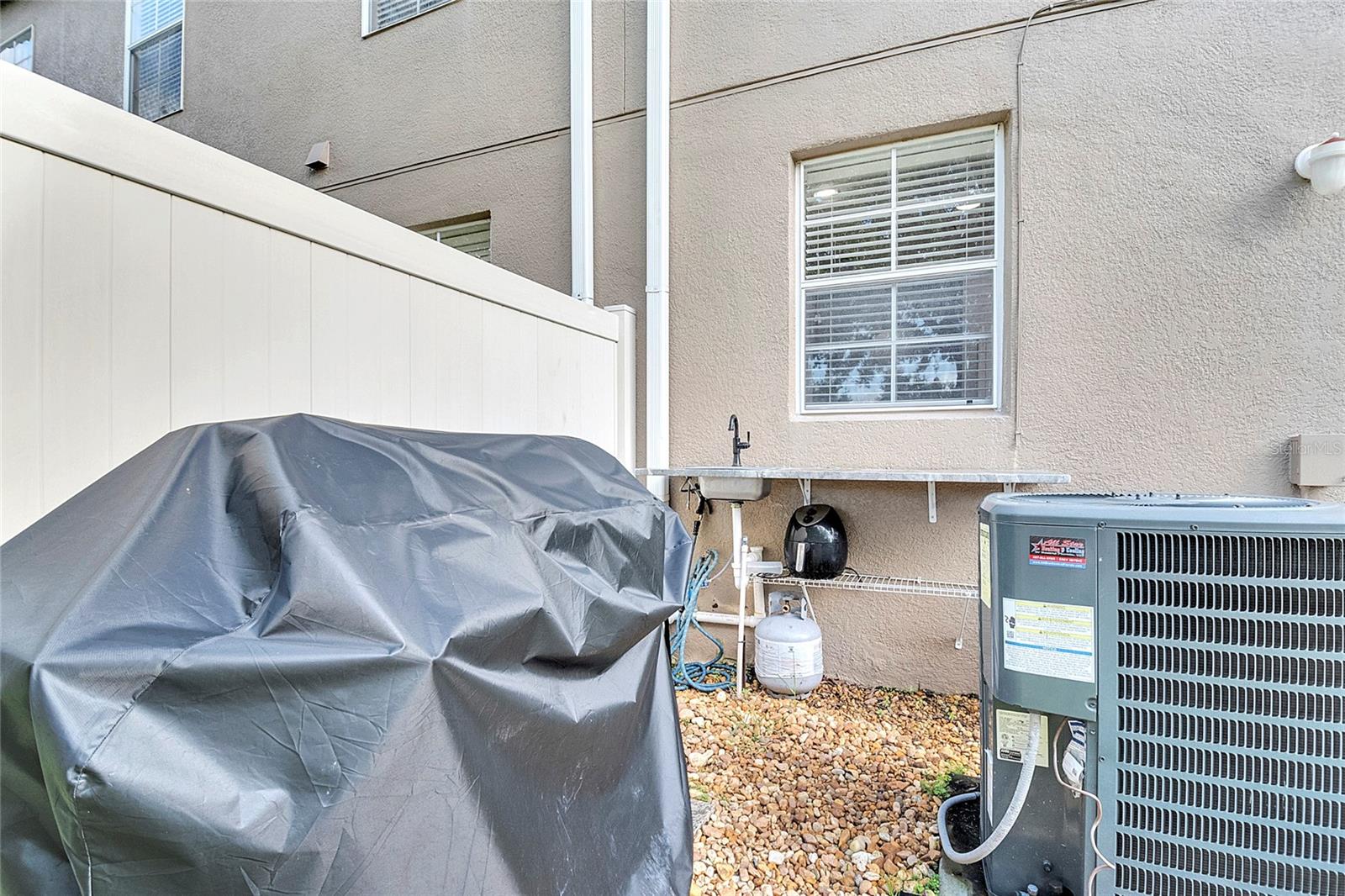 Image 49 of 70 For 9454 Silver Buttonwood Street