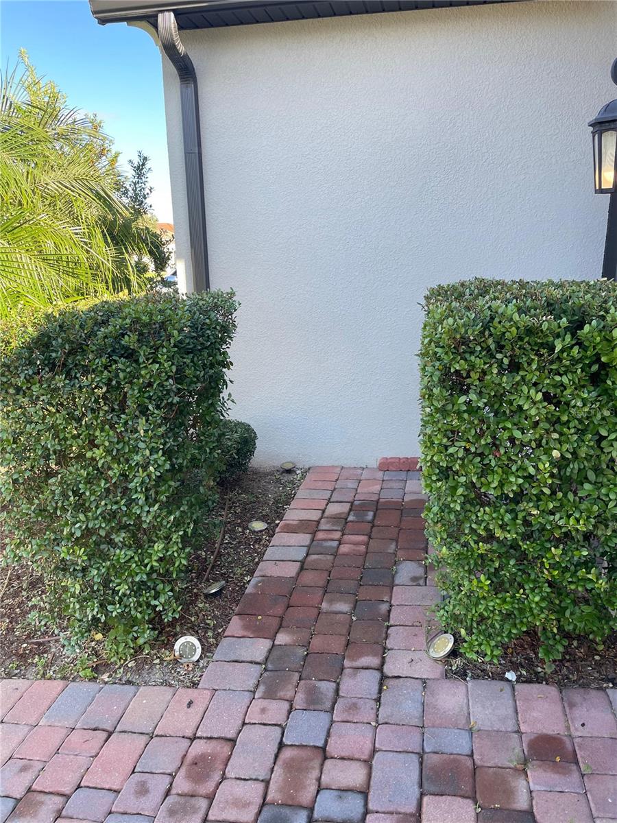 Image 40 of 52 For 3847 Carrick Bend Drive