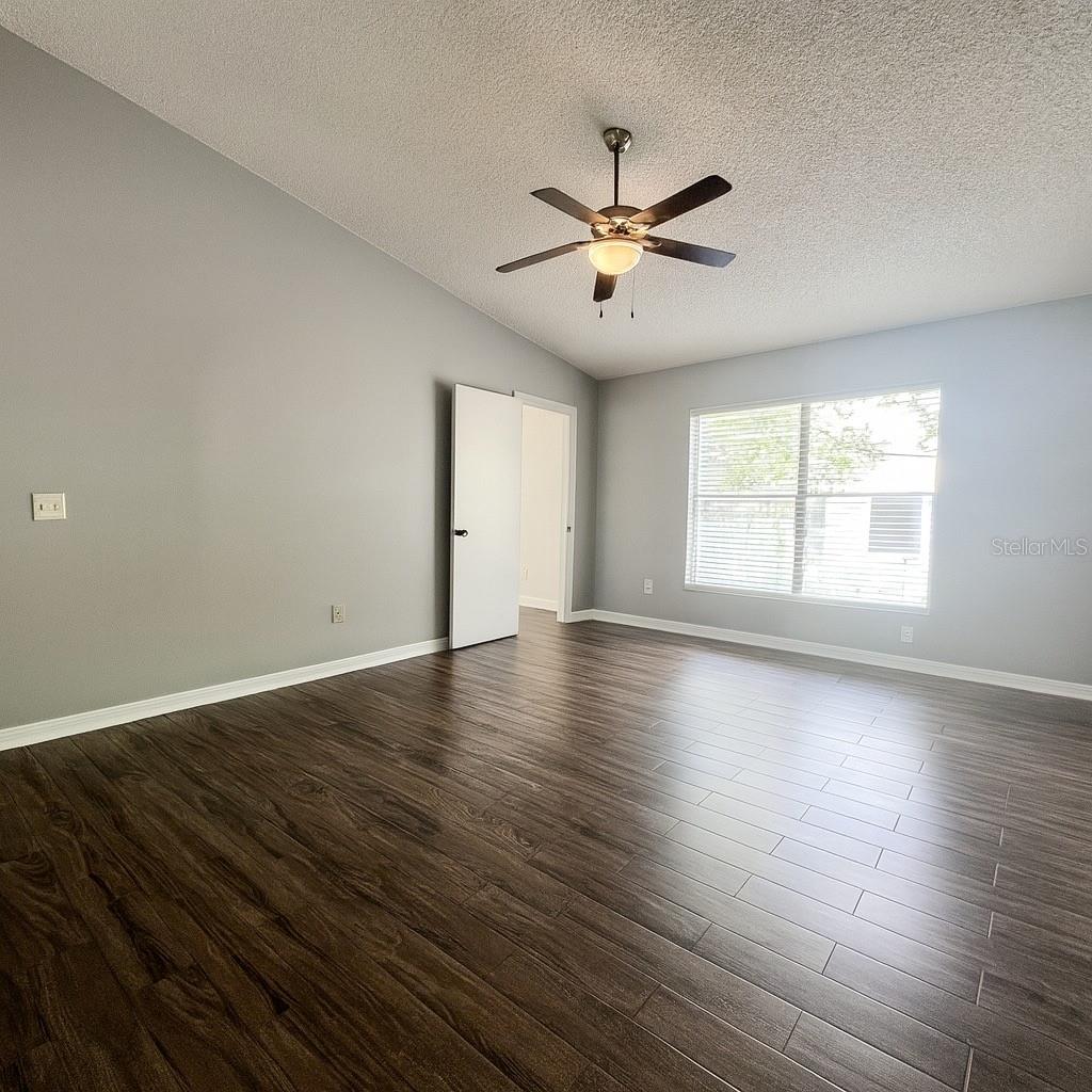 Image 5 of 32 For 2870 Valmont Lane