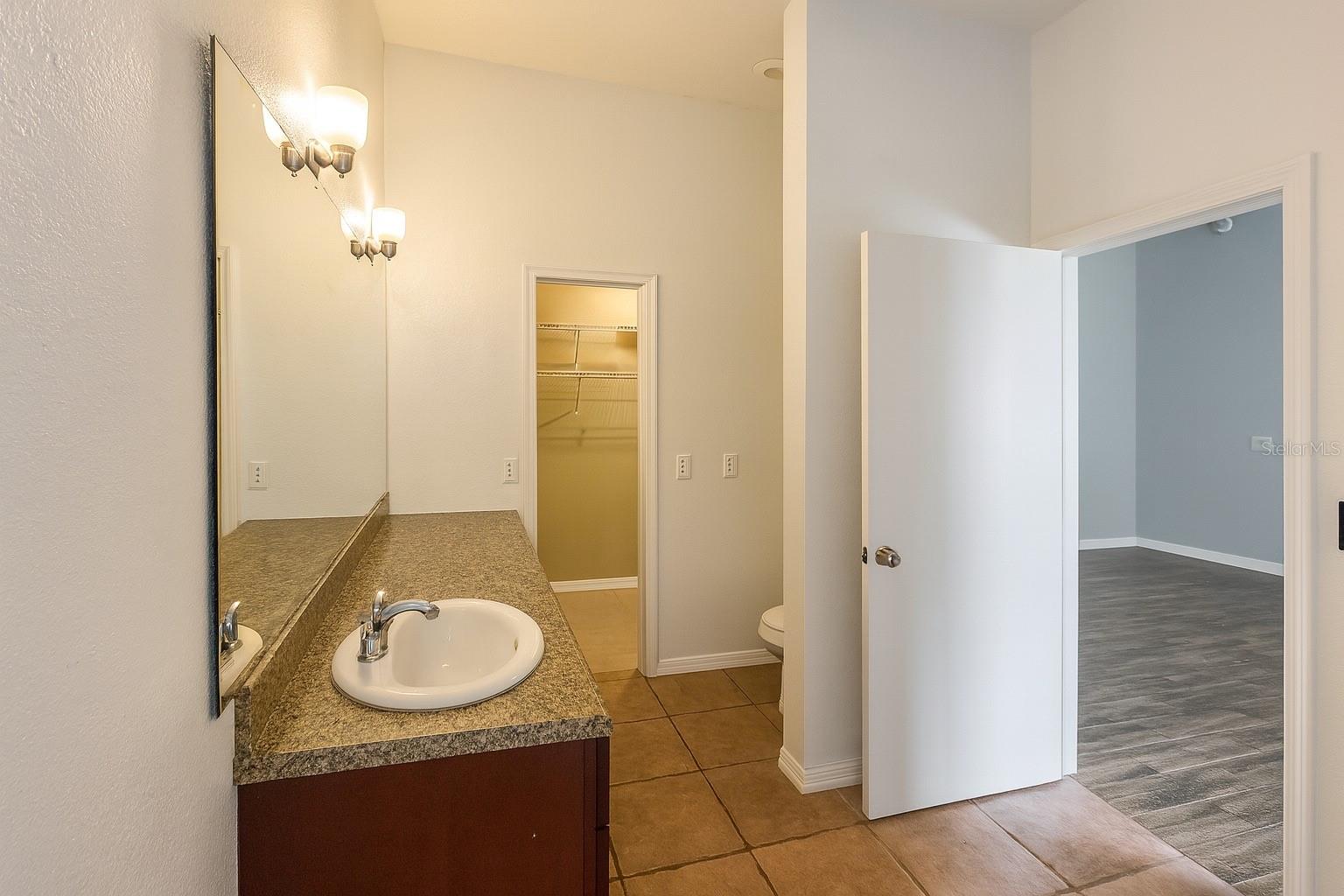 Image 8 of 32 For 2870 Valmont Lane