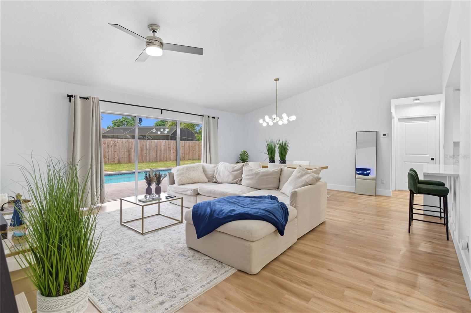 Image 17 of 37 For 2743 Parsley Drive