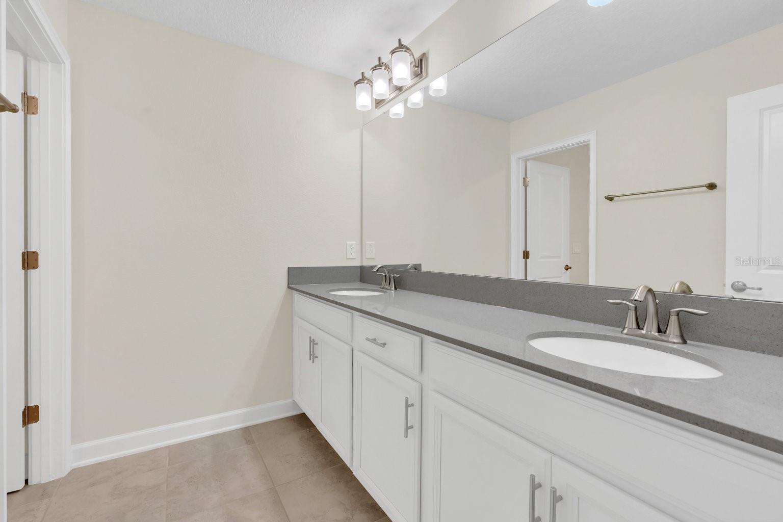 Image 26 of 38 For 15293 Night Heron Drive