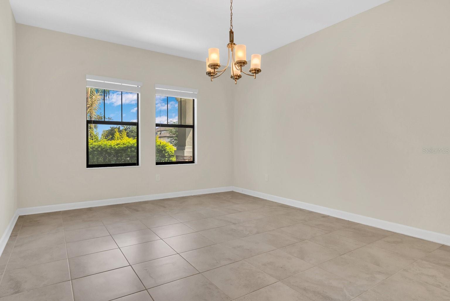 Image 5 of 38 For 15293 Night Heron Drive