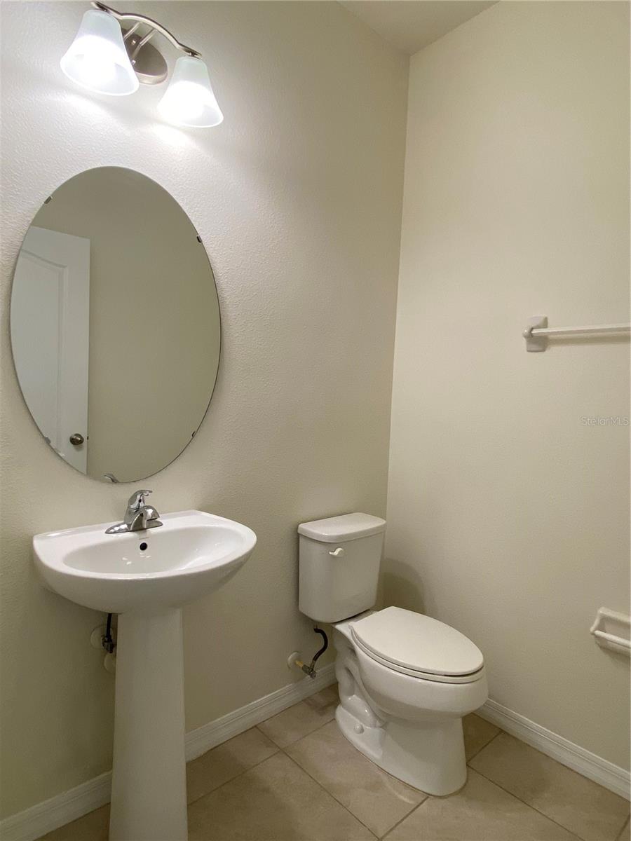 Image 11 of 27 For 7481 Aloma Pines Court