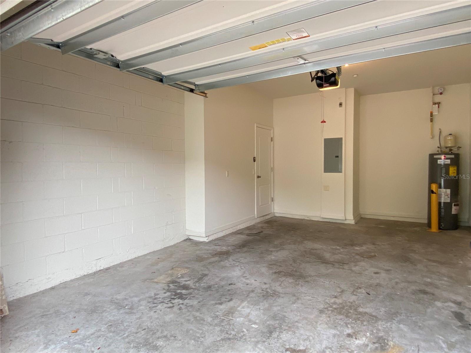 Image 26 of 27 For 7481 Aloma Pines Court