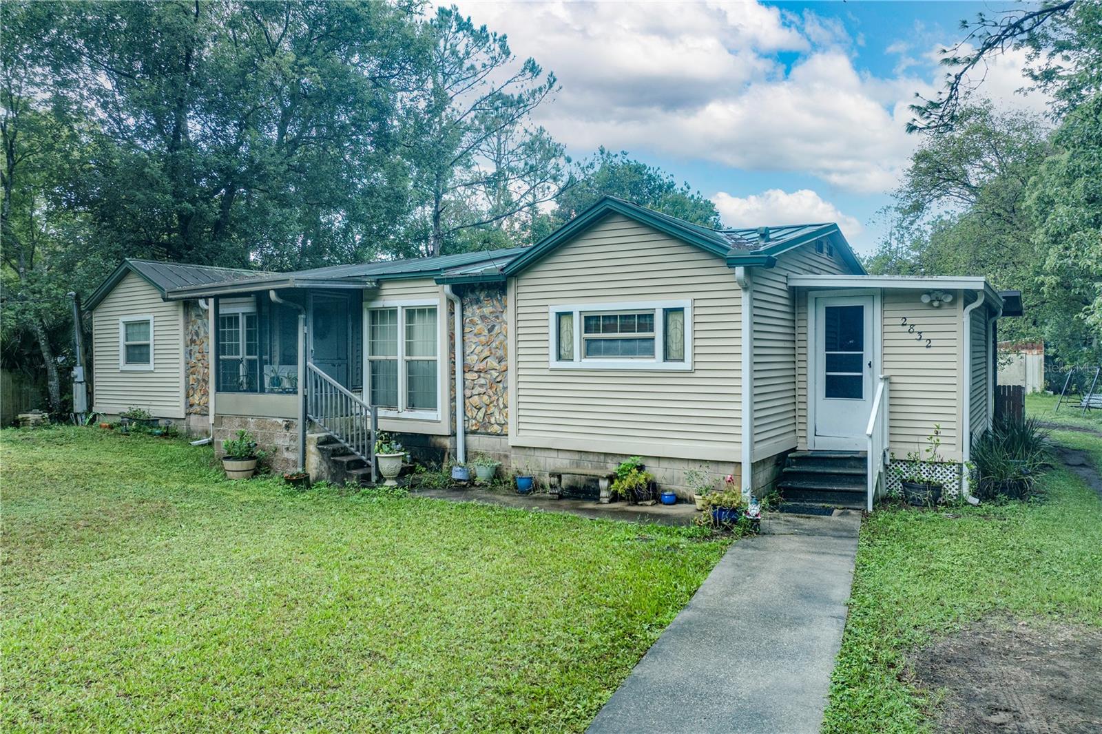 Image 9 of 10 For 2832 4th Street