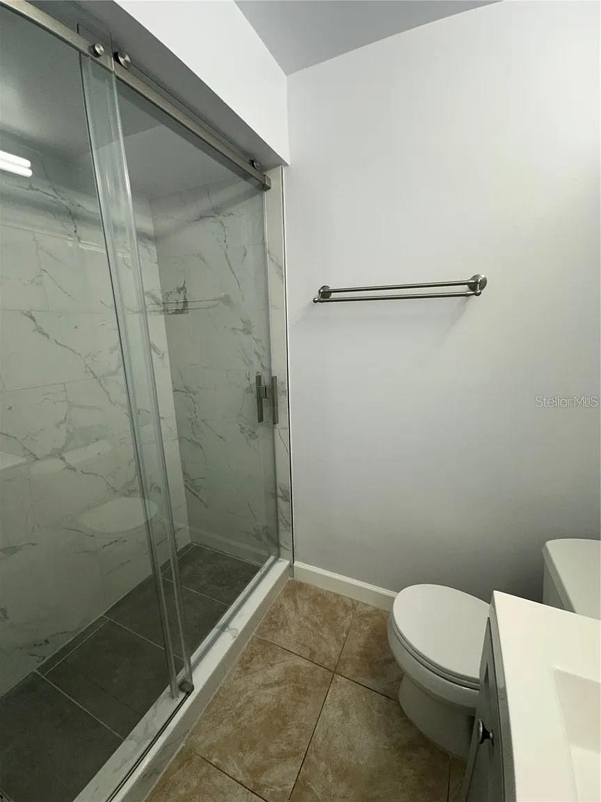 Image 5 of 10 For 2709 Shadybranch Drive