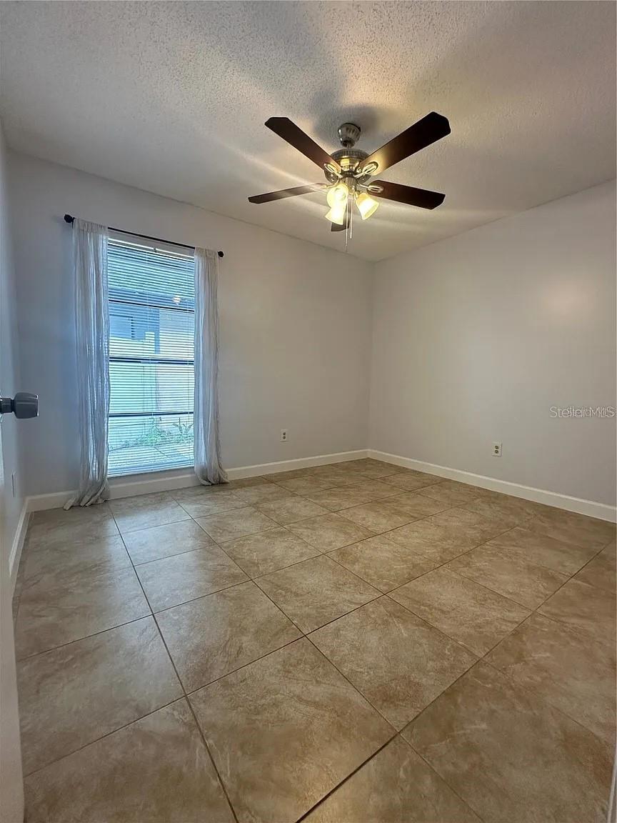 Image 8 of 10 For 2709 Shadybranch Drive