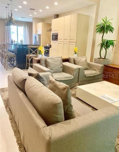 Image 10 of 34 For 7657 Recife Drive