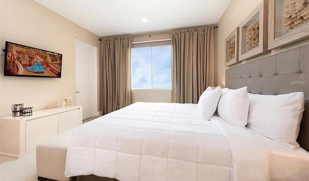 Image 18 of 34 For 7657 Recife Drive